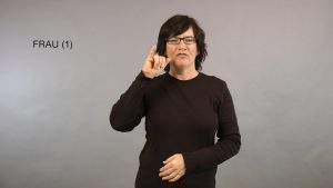 Frau 1
