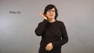 Frau 2